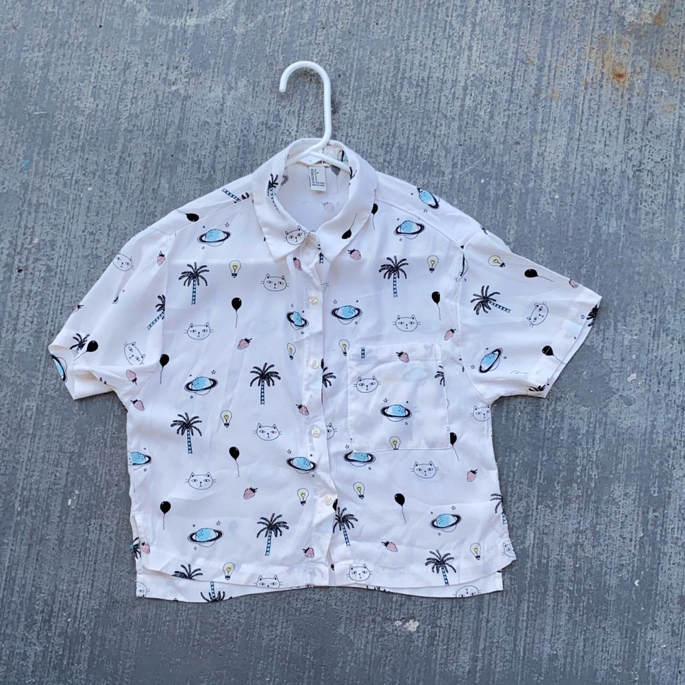 White button down blouse